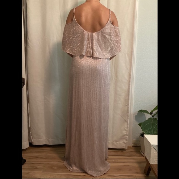 Caitlin Ruffle Maxi Dress - SHOW ME YOUR MUMU - Picture 2 of 5